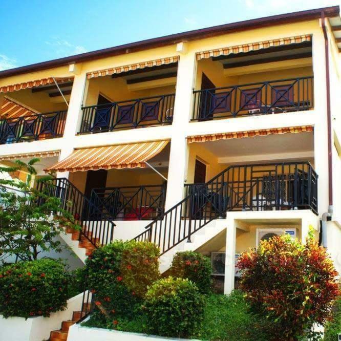 Residence Les Bougainvilliers Martinique แซ็งแตนน์ ภายนอก รูปภาพ