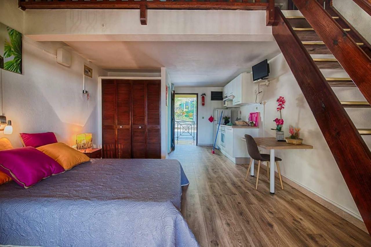 Residence Les Bougainvilliers Martinique แซ็งแตนน์ ภายนอก รูปภาพ